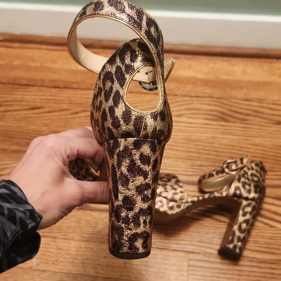 Kate Spade Metalic Copper Animal Print Block Heel Shoes NEW 9.5 - Picture 6 of 12